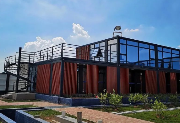 What are the main applications of container houses? What are their future prospects?