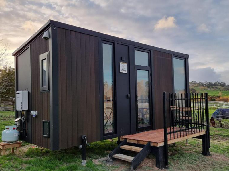 Custom mobile tiny house